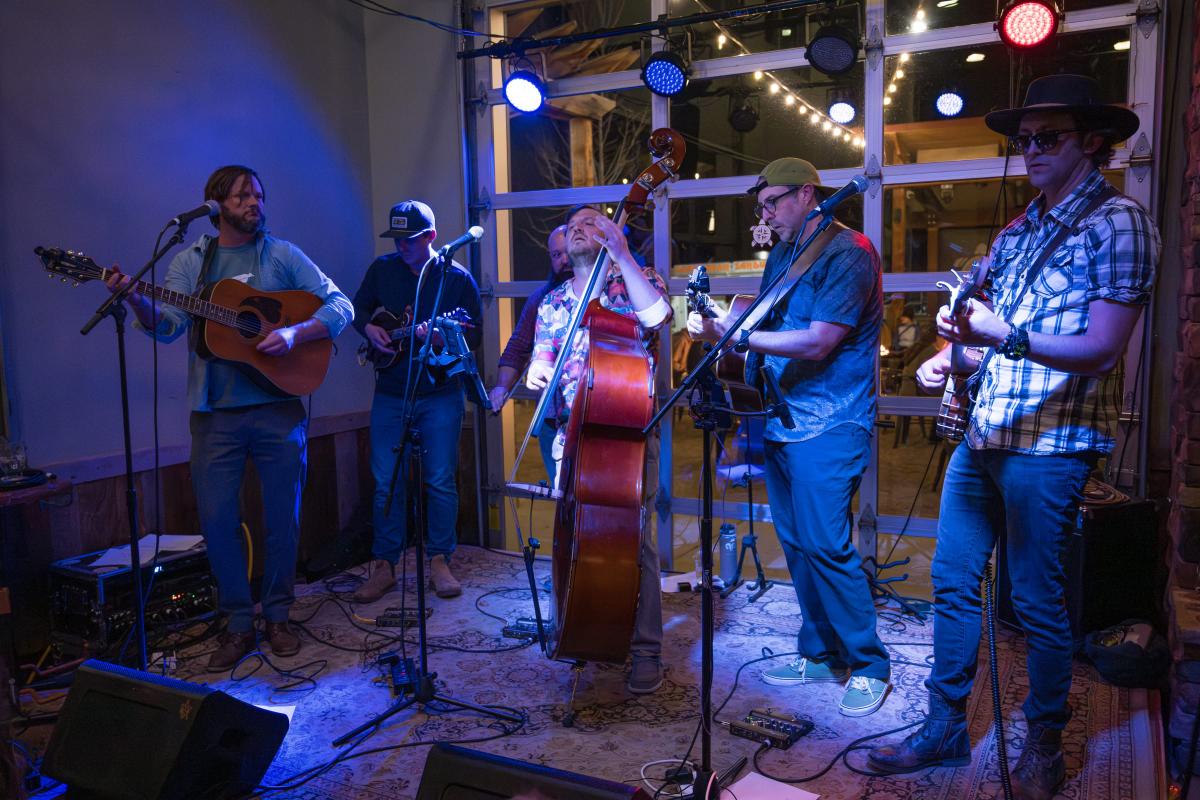 Full band on stage @ NTBC 2026 — © Marci Vaughn Kolt